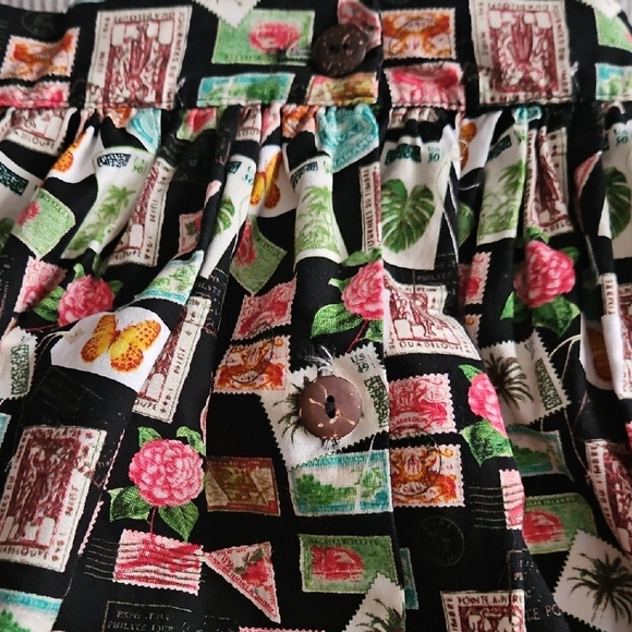 The Oblong Box Shop Tiki Skirt - Picture 3 of 3